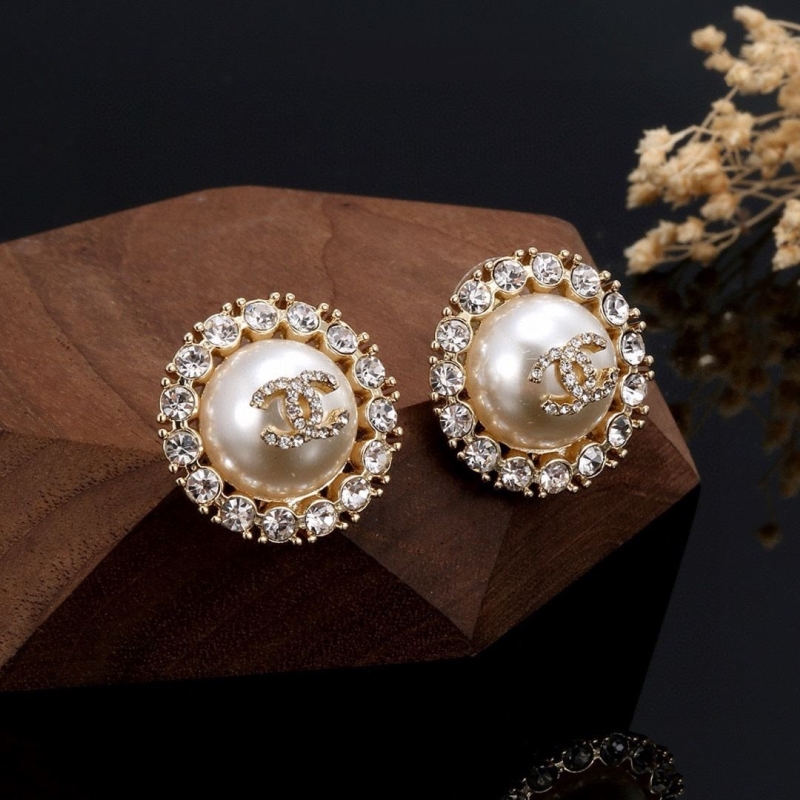 Ch**el earrings